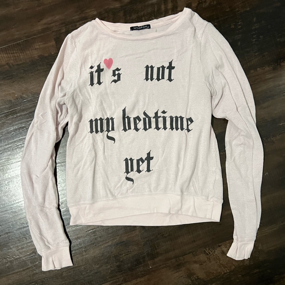 WILDFOX it’s not my bedtime yet Long Sleeve Graphic Top